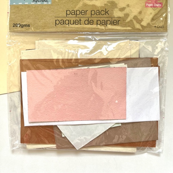 🏷️ pack of scrapbook paper in various colors & textures for junk journals - Picture 6 of 11
